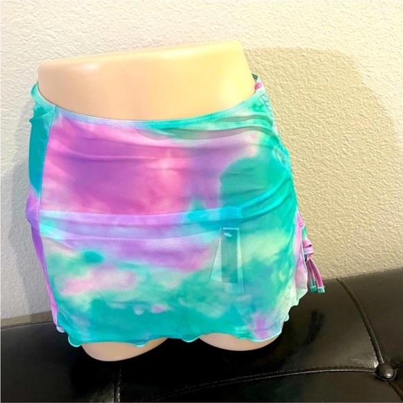 Victoria's Secret Tie-Dye Swim Coverup in Purple and Teal - Picture 4 of 13